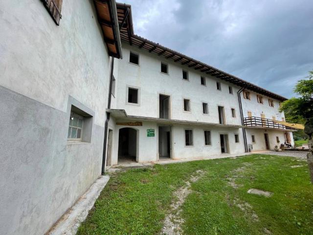 Villa Indipendente in vendita a Flagogna / Flavuigne, Forgaria nel Friuli / Forgjarie