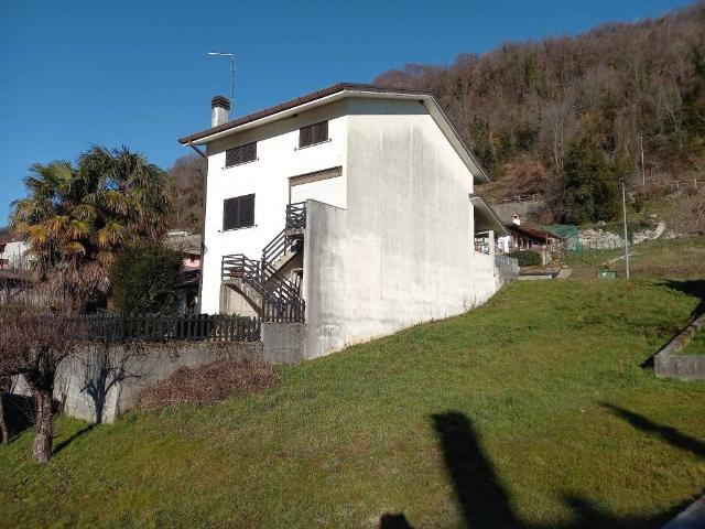 Villa Indipendente in vendita a Forgaria Nel Friuli, Friuli-Venezia Giulia