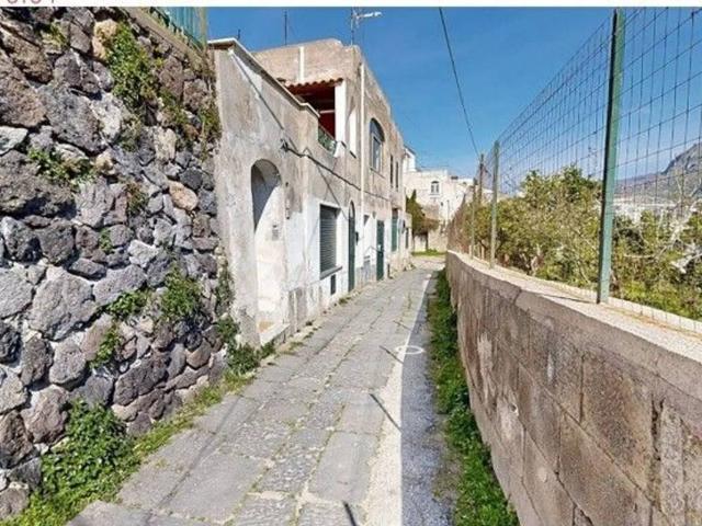 Villa Indipendente in vendita a Forio, Campania