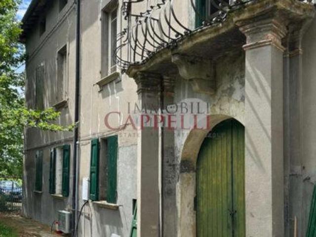 Villa Indipendente in vendita a Unione di Comuni della Romagna Forlivese, Quattro