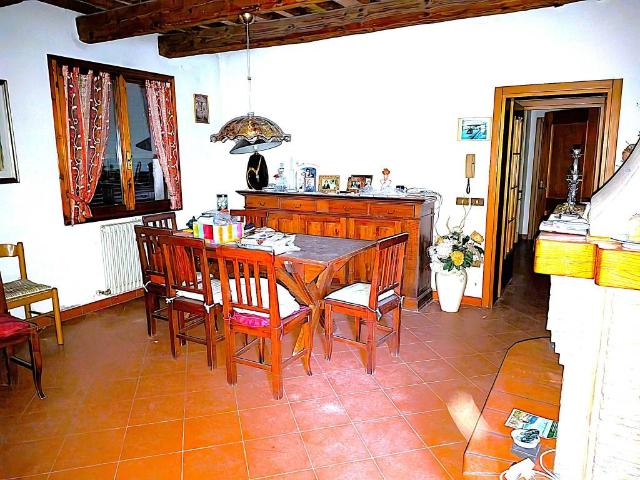 Villa Indipendente in vendita a Unione di Comuni della Romagna Forlivese, Quattro
