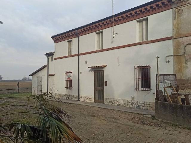 Villa Indipendente in vendita a Unione di Comuni della Romagna Forlivese, Quattro