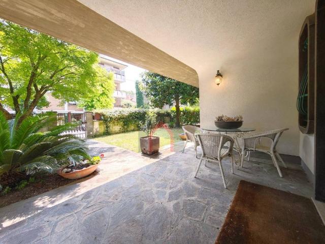Villa Indipendente in vendita a Unione di Comuni della Romagna Forlivese, Quattro