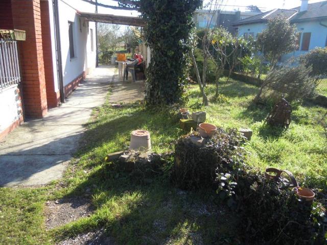 Villa Indipendente in vendita a Unione di Comuni della Romagna Forlivese, Quattro