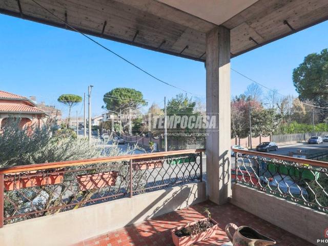 Villa Indipendente in vendita a Unione di Comuni della Romagna Forlivese, Quattro