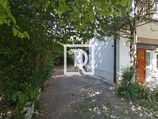 Villa Indipendente in vendita a Unione di Comuni della Romagna Forlivese, Quattro