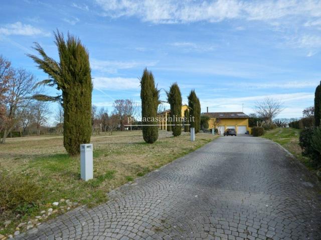 Villa Indipendente in vendita a Unione di Comuni della Romagna Forlivese, Quattro
