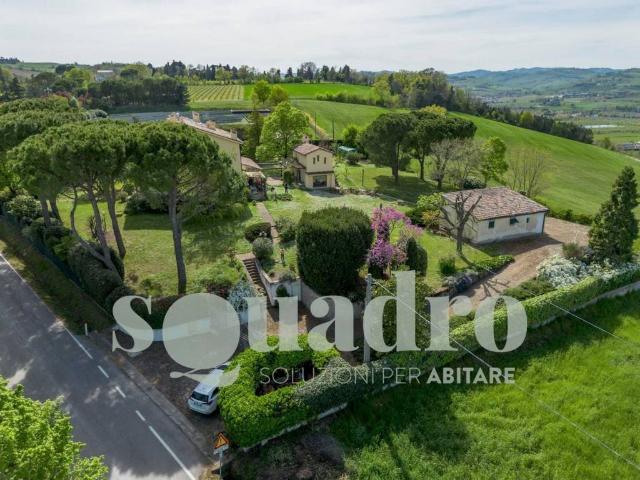 Villa Indipendente in vendita a Unione di Comuni della Romagna Forlivese, Quattro