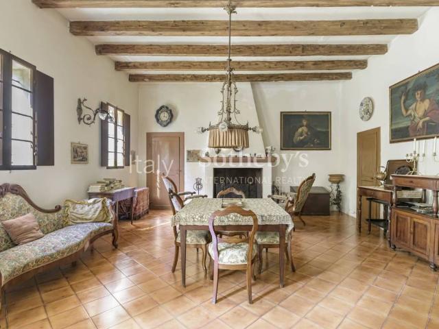 Villa Indipendente in vendita a Unione di Comuni della Romagna Forlivese, Quattro