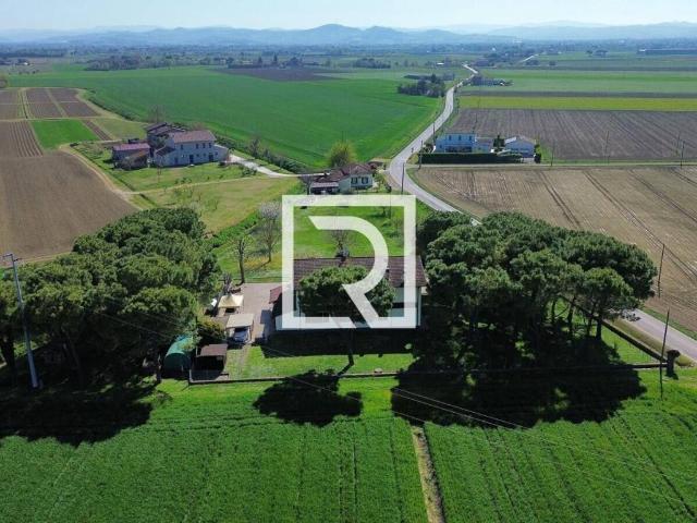 Villa Indipendente in vendita a Unione di Comuni della Romagna Forlivese, Quattro