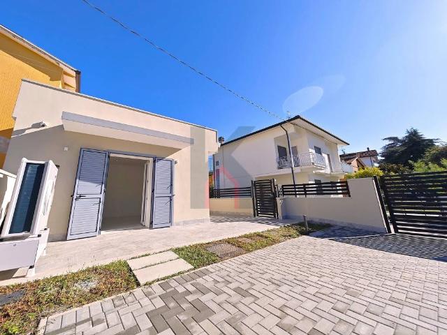 Villa Indipendente in vendita a Unione di Comuni della Romagna Forlivese, Quattro