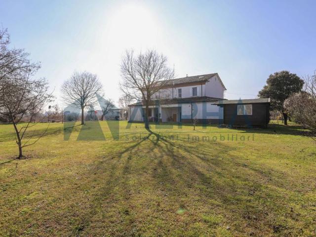Villa Indipendente in vendita a Unione di Comuni della Romagna Forlivese, Quattro