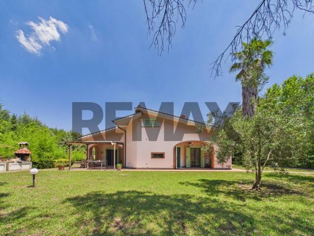 Villa Indipendente in vendita a Roma Capitale, Lazio