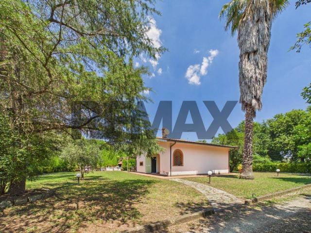 Villa Indipendente in vendita a Roma Capitale, Lazio