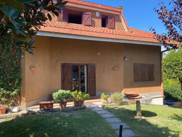 Villa Indipendente in vendita a Le Rughe, Formello