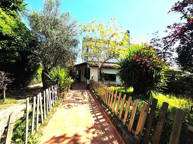Villa Indipendente in vendita a Roma Capitale, Lazio