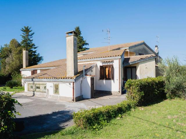 Villa Indipendente in vendita a Roma Capitale, Lazio