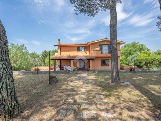 Villa Indipendente in vendita a Roma Capitale, Lazio