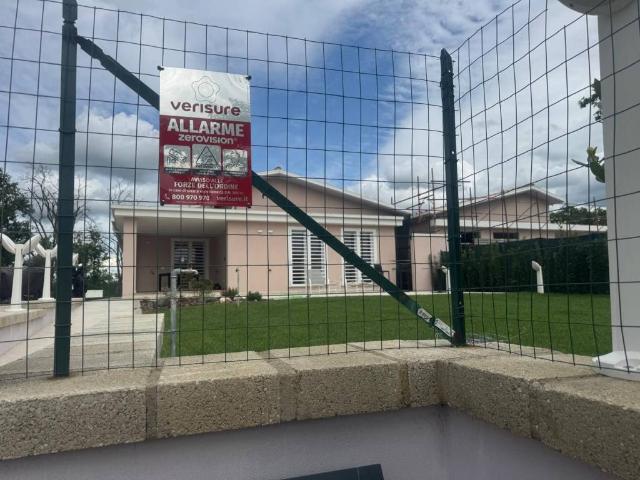 Villa Indipendente in vendita a Roma Capitale, Lazio