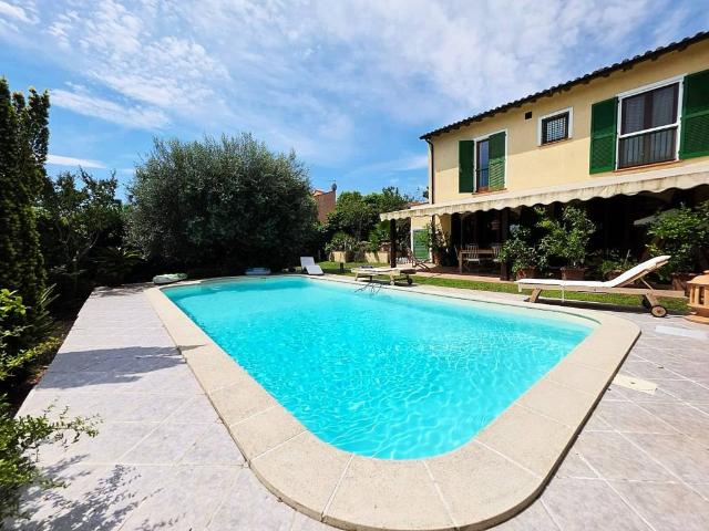 Villa Indipendente in vendita a Roma Capitale, Lazio