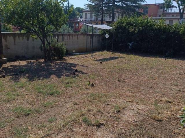 Villa Indipendente in vendita a Formia, Lazio
