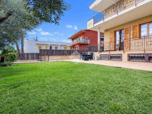 Villa Indipendente in vendita a Formia, Vindicio Di Formia