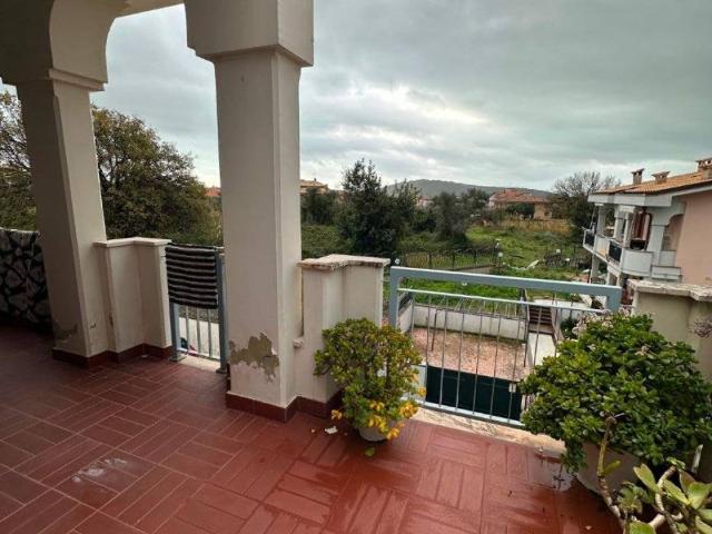 Villa Indipendente in vendita a Formia, Lazio