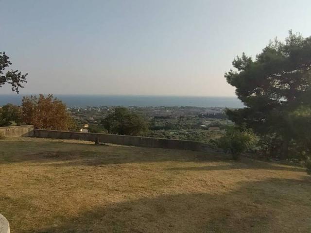 Villa Indipendente in vendita a Formia, Lazio