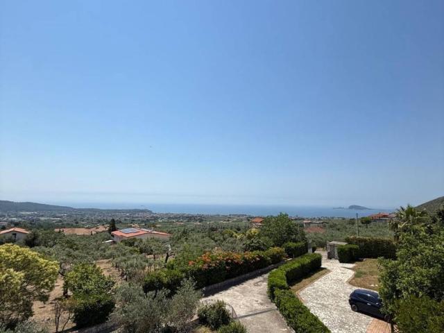 Villa Indipendente in vendita a Formia, Lazio