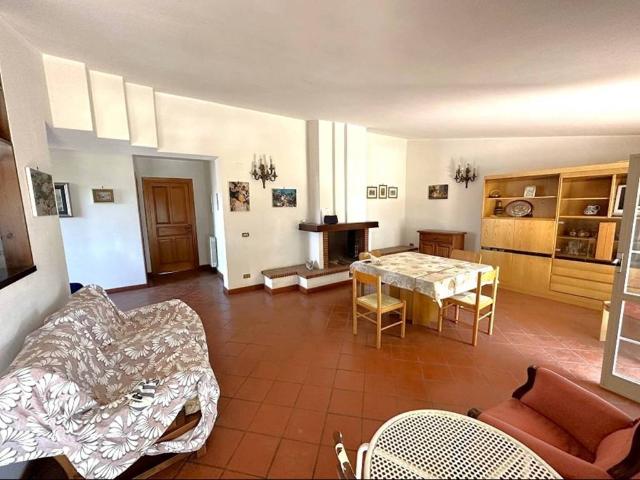 Villa Indipendente in vendita a Gianola, Formia