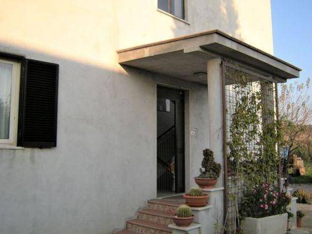Villa Indipendente in vendita a Formia, Lazio