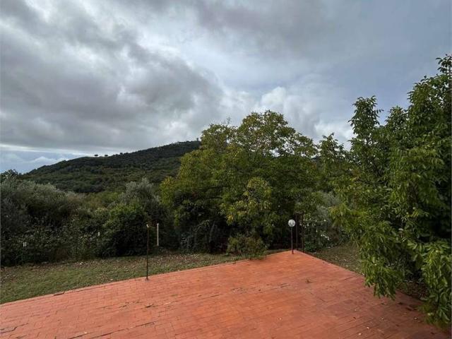 Villa Indipendente in vendita a Formia, Lazio