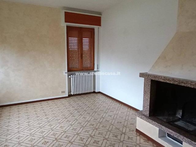 Villa Indipendente in vendita a Formigara, Lombardia