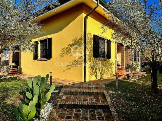 Villa Indipendente in vendita a Unione dei comuni del Distretto Ceramico, Formigine