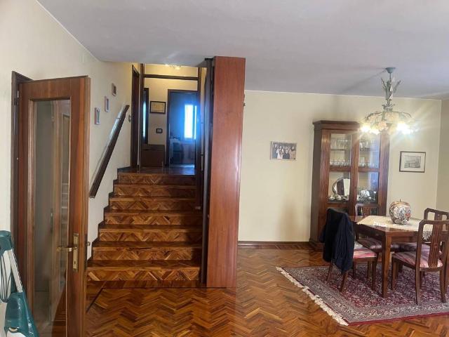 Villa Indipendente in vendita a Unione dei comuni del Distretto Ceramico, Formigine