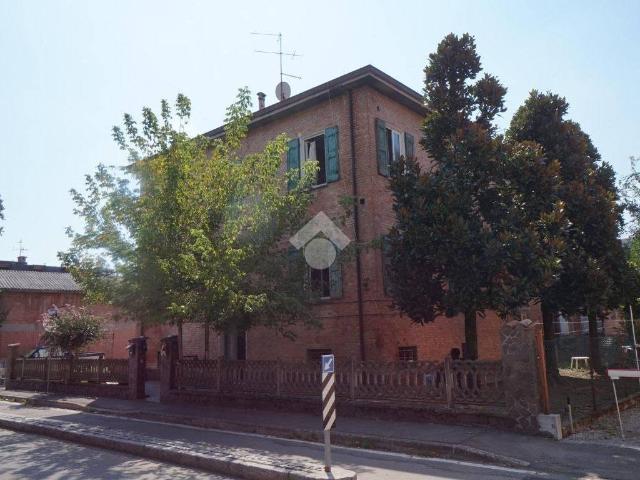 Villa Indipendente in vendita a Formigine, Modena