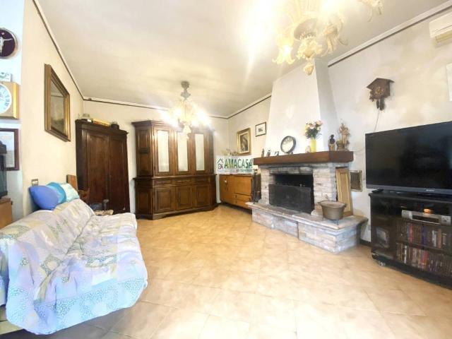 Villa Indipendente in vendita a Marzaglia Nuova, Modena