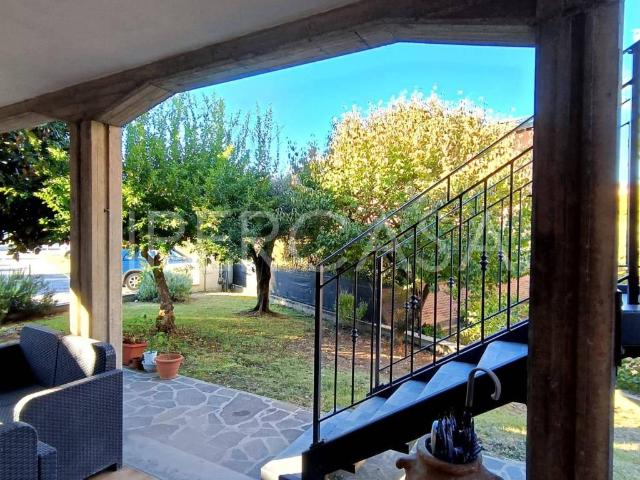 Villa Indipendente in vendita a Unione dei comuni del Distretto Ceramico, Formigine
