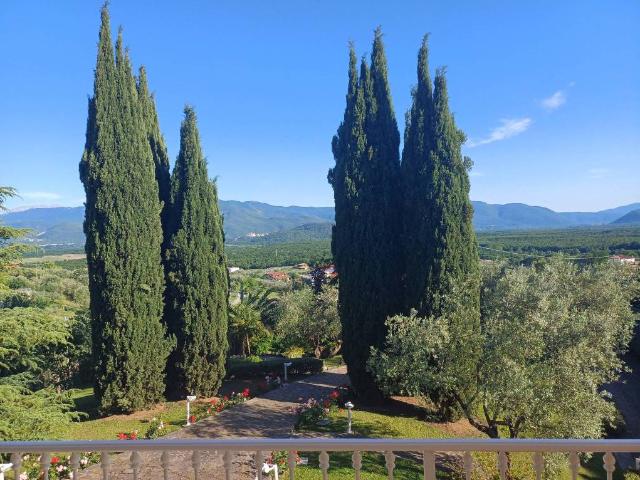 Villa Indipendente in vendita a Fornelli, Molise