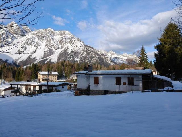 Villa Indipendente in vendita a Forni Di Sopra, Friuli-Venezia Giulia
