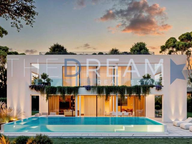 Villa Indipendente in vendita a Vittoria Apuana, Forte Dei Marmi