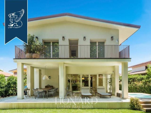 Villa Indipendente in vendita a Caranna, Forte Dei Marmi