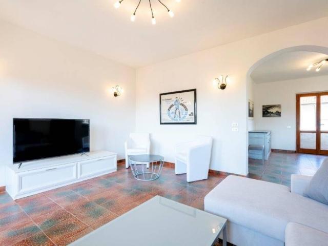 Villa Indipendente in vendita a Forte Dei Marmi, Toscana