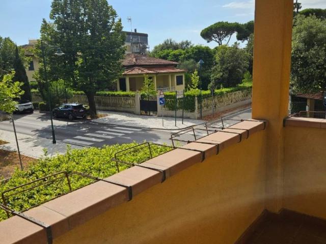 Villa Indipendente in vendita a Vittoria Apuana, Forte Dei Marmi