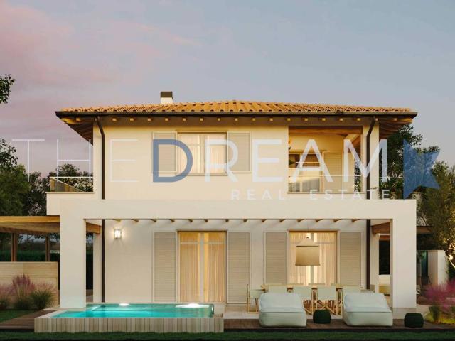 Villa Indipendente in vendita a Vittoria Apuana, Forte Dei Marmi