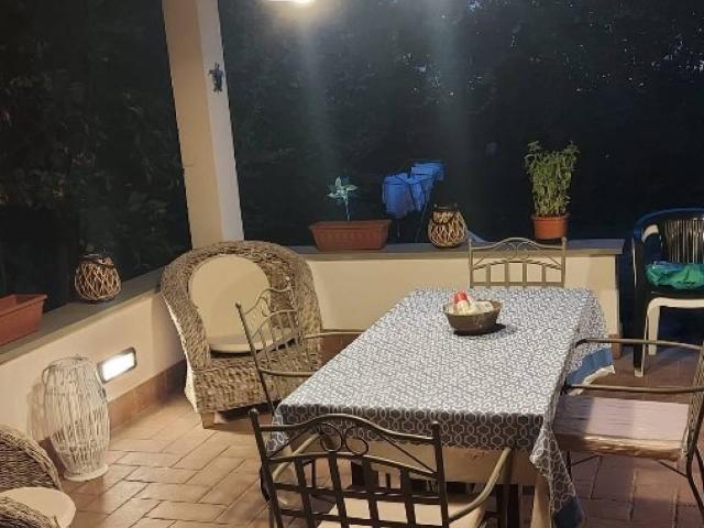 Villa Indipendente in vendita a Vittoria Apuana, Forte Dei Marmi