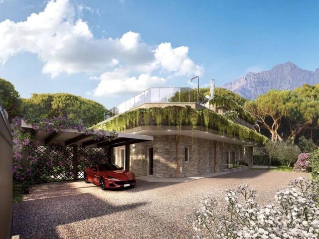 Villa Indipendente in vendita a Vittoria Apuana, Forte Dei Marmi