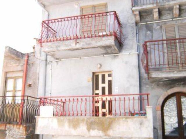 Villa Indipendente in vendita a Forza D'agrò, Sicilia