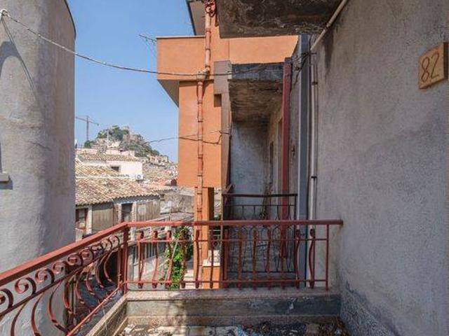 Villa Indipendente in vendita a Quartarello, Forza d'Agrò
