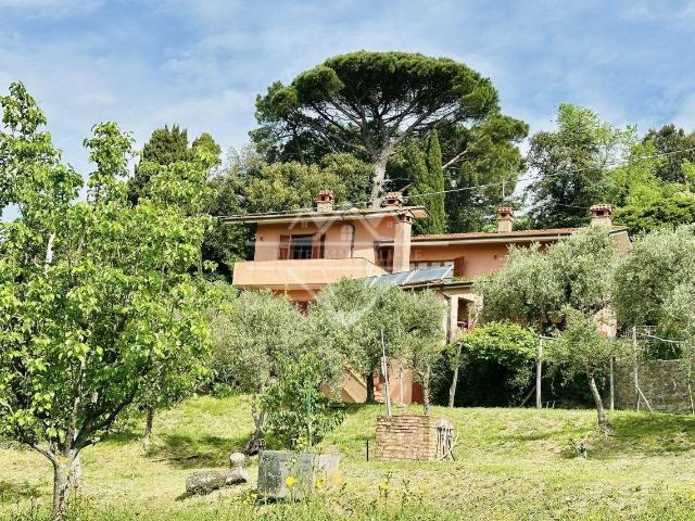 Villa Indipendente in vendita a Unione di comuni Montana Lunigiana, Fosdinovo